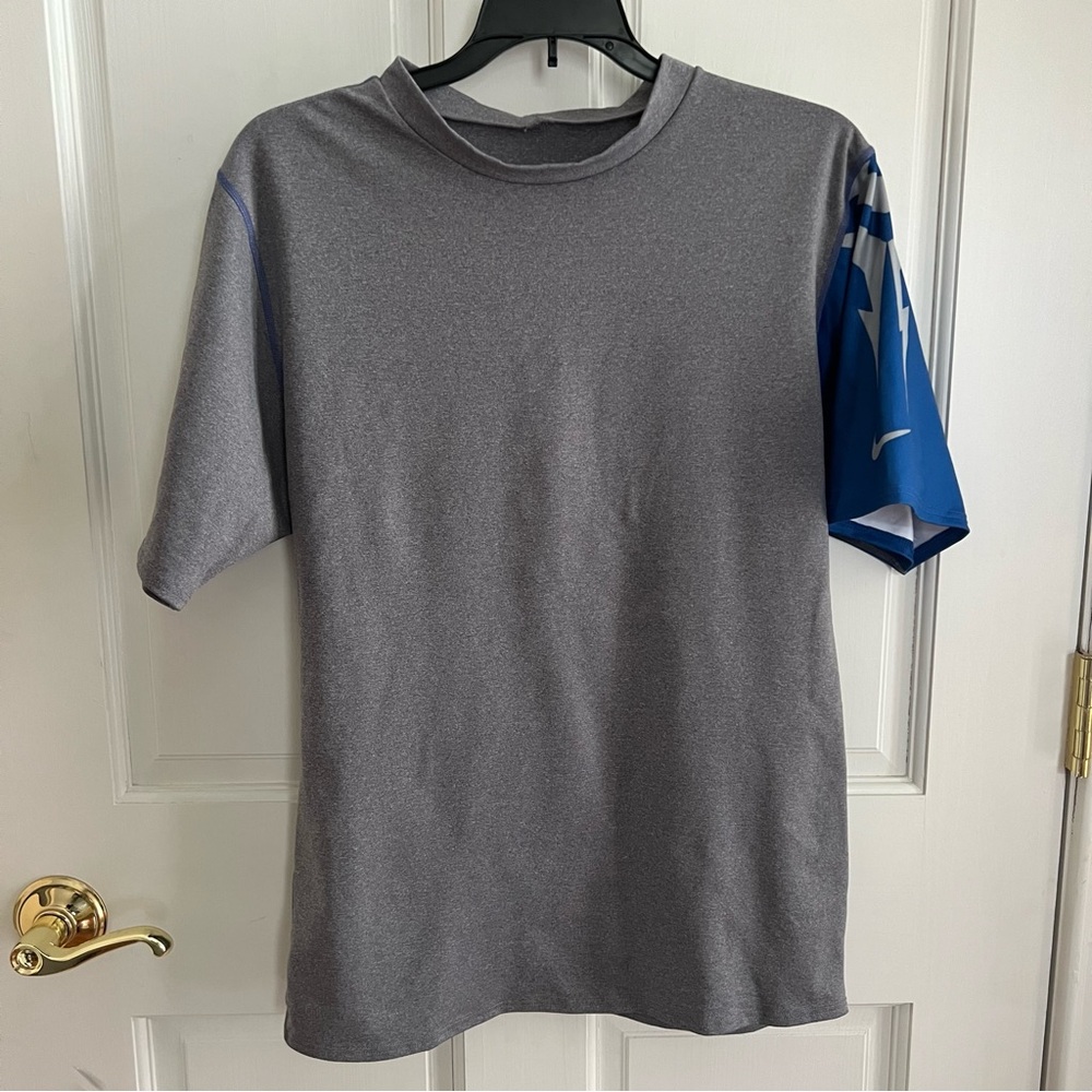 NIKE FIT Size XXL Loose Mock Neck Tight Compression Fit Shirt Graphic SLEEVE EUC